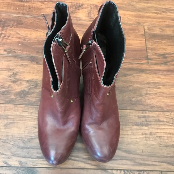 Sam Edelman Booties - Picture 2 of 9